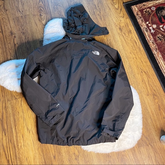 NORTHFACE Jacket - Picture 8 of 9